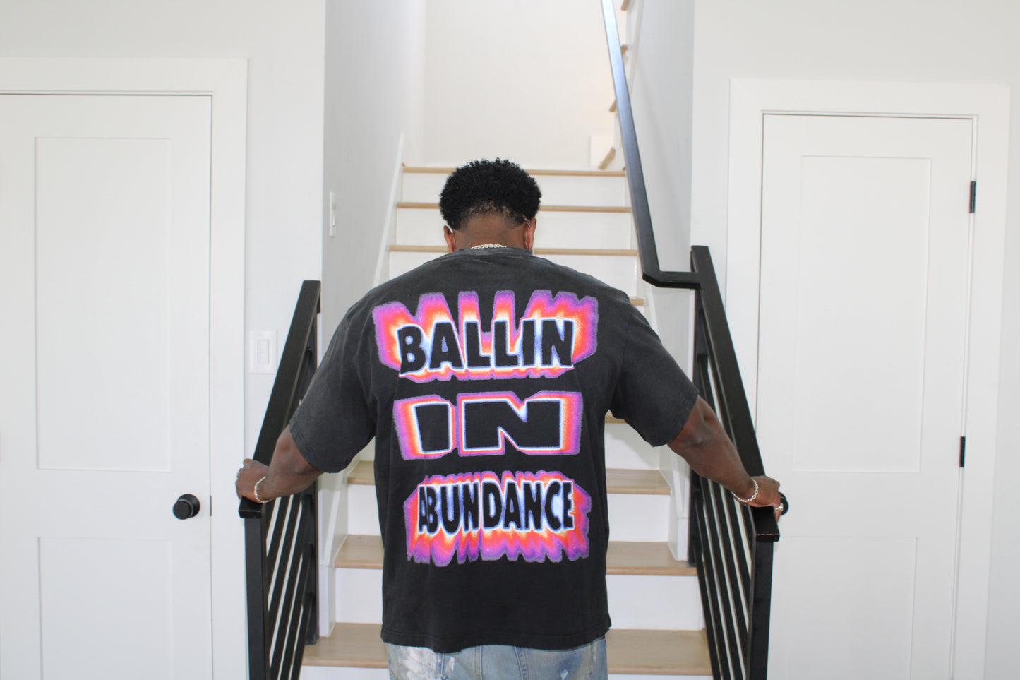 BIA Tee